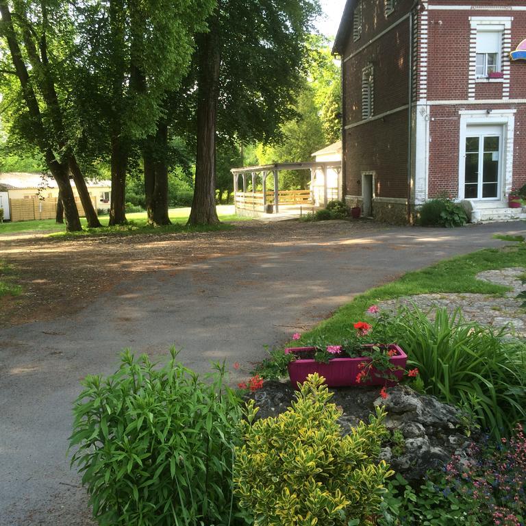 Bailleval La Demi-Lune B&B 외부 사진