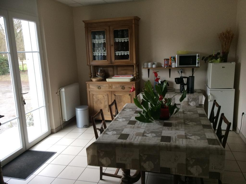 Bailleval La Demi-Lune B&B 외부 사진